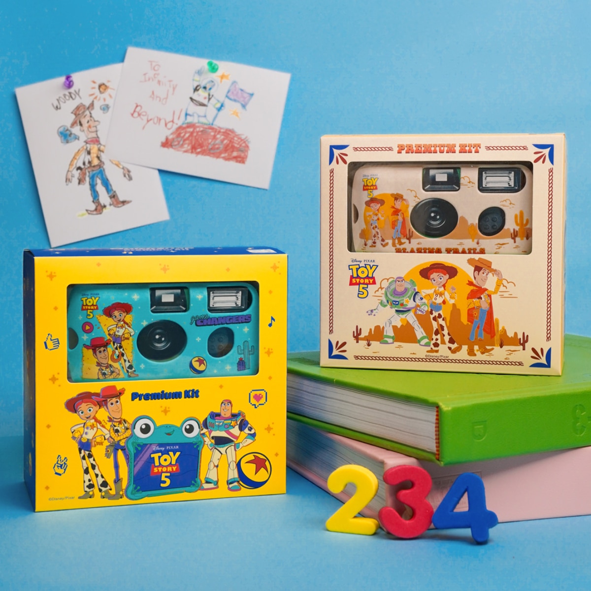 FUJIFILM QuickSnap Premium Kit Disney PIXAR Toy Story 5