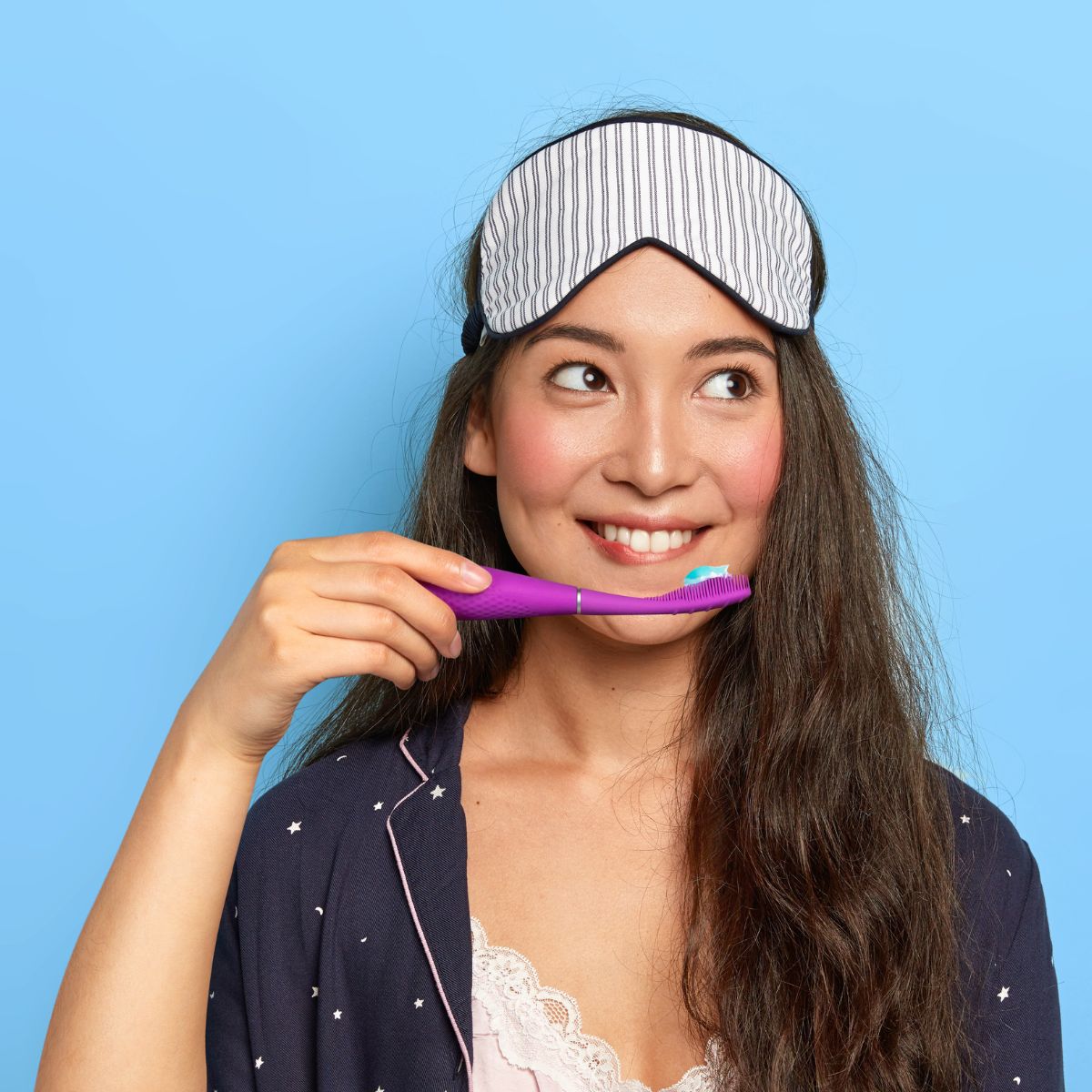 FOREO issa™ 4 smile 智能聲波脈動複合牙刷
