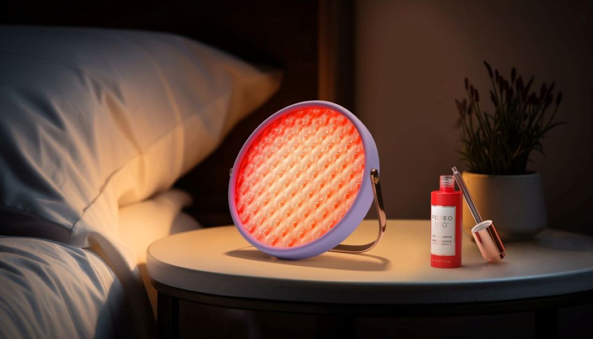 FOREO UFO LED Lighthouse 膠原聚能光能儀 F3447