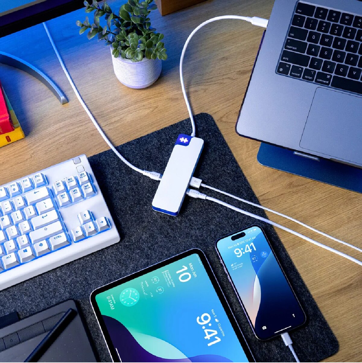 HYPER HD4102BUGL 8 埠 USB-C 行動擴充座
