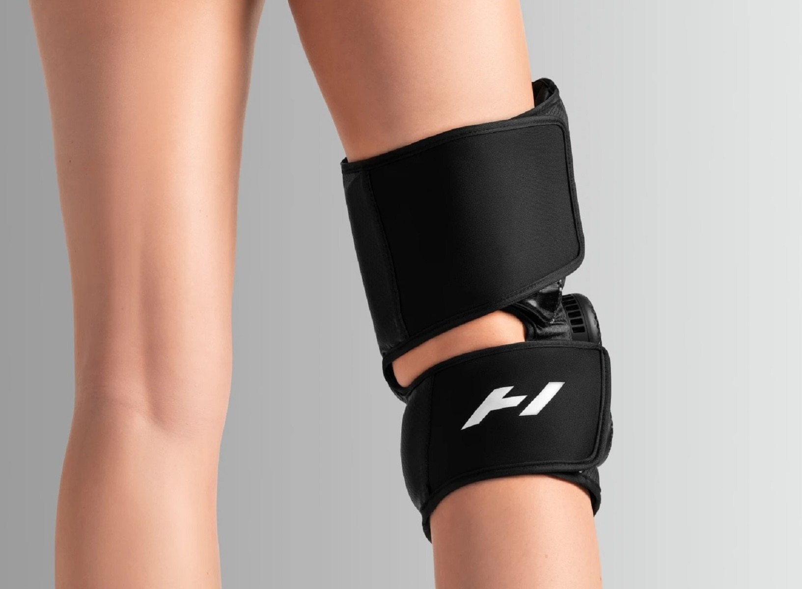 Hyperice X2 Knee Contrast therapy device for Knee