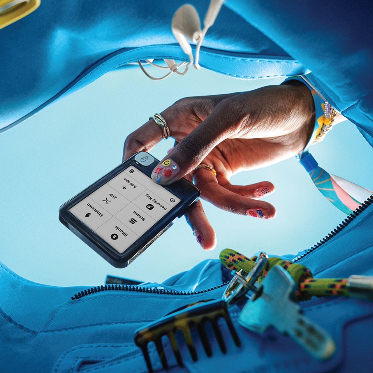 Ledger Nano™ Gen 5 附帶 Ledger Recovery Key 恢復鑰匙