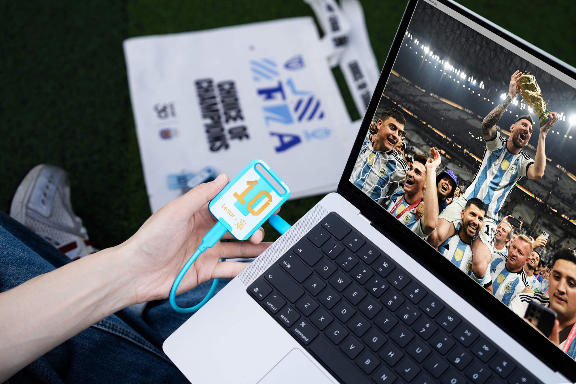 Lexar Air Portable SSD 1TB - Argentine Football Association (AFA) Version
