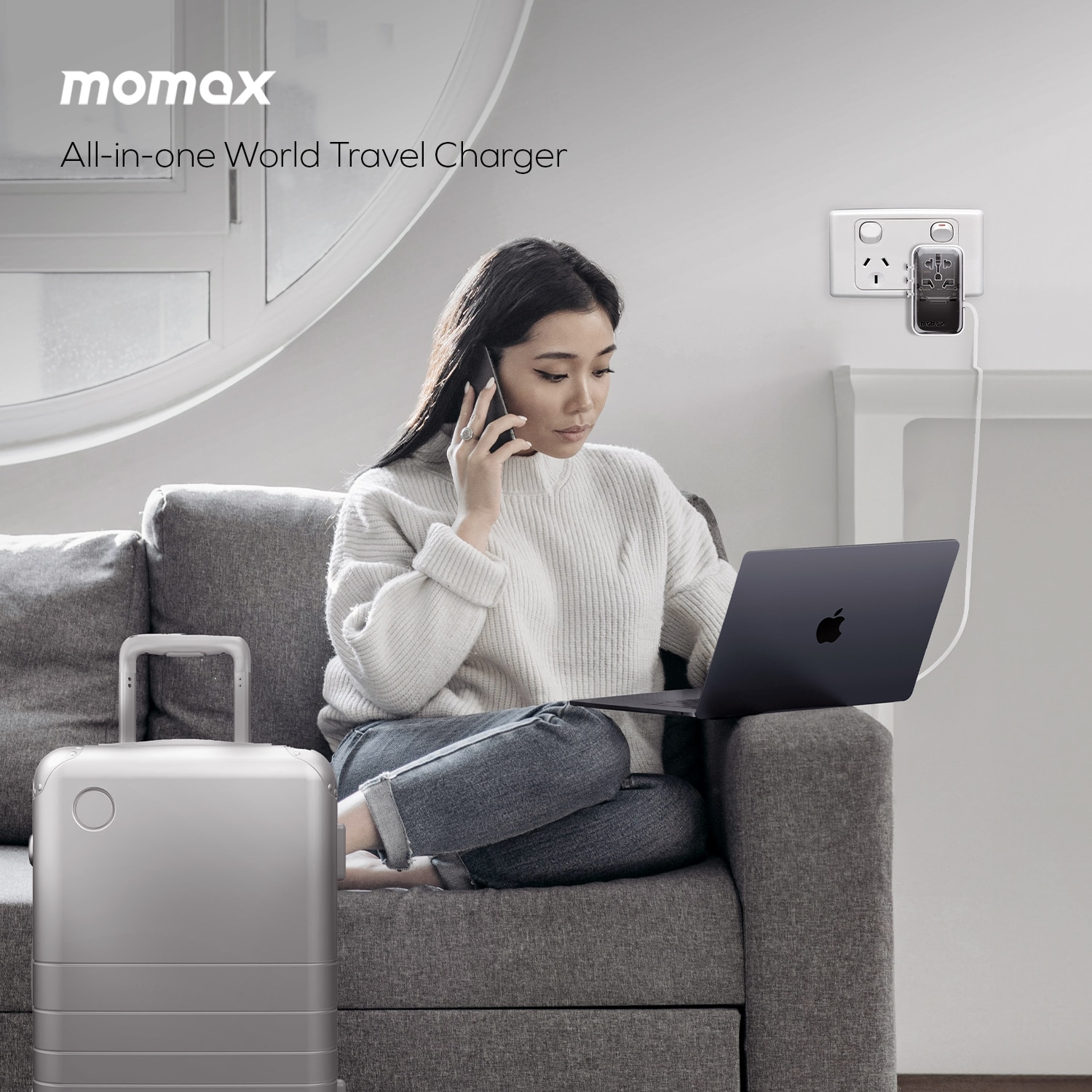 Momax 1-World+ Flow 35W 4-Port w/ Built-in USB-C Cable + AC Travel Adaptor