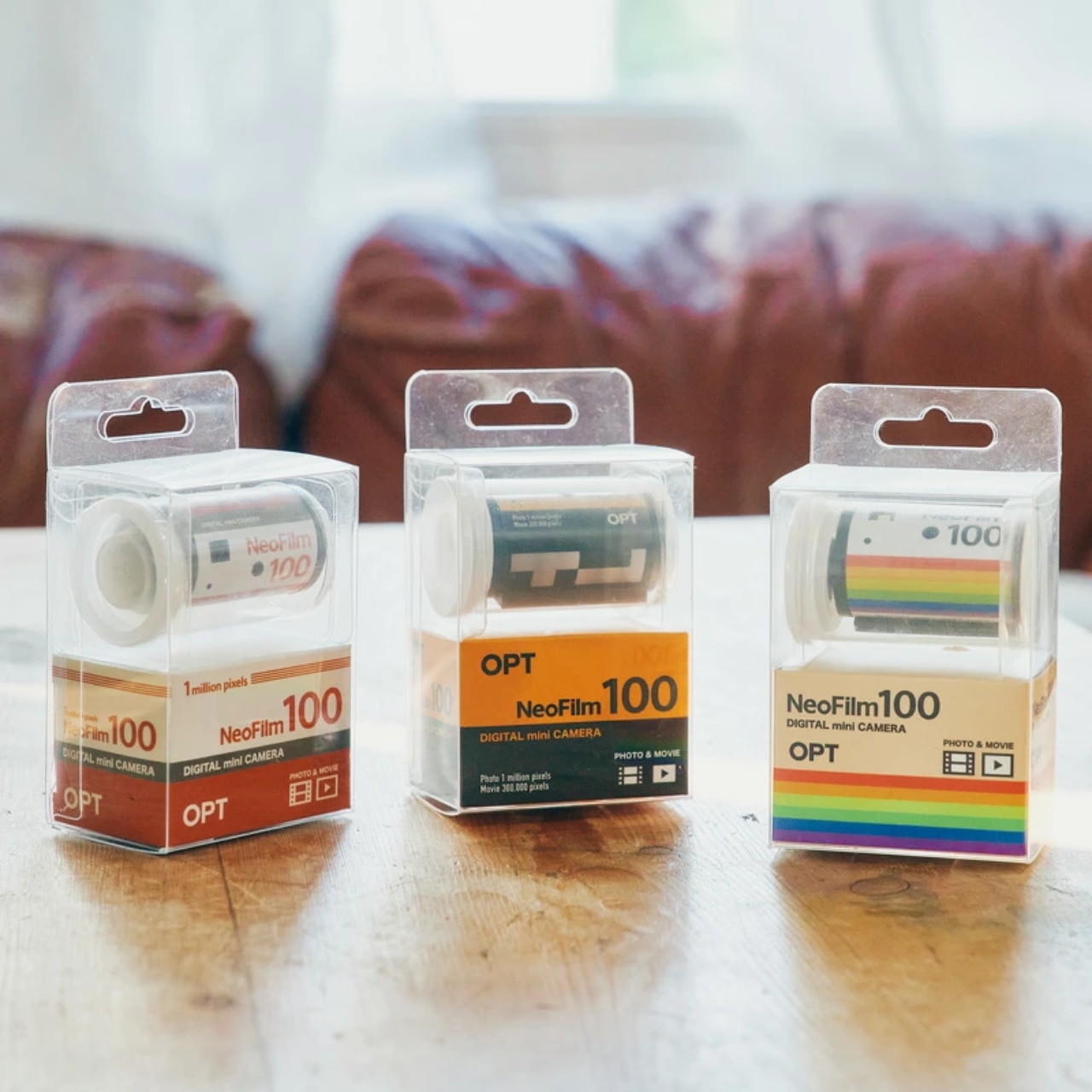 OTHERS NeoFilm 100 Retro Digital Camera
