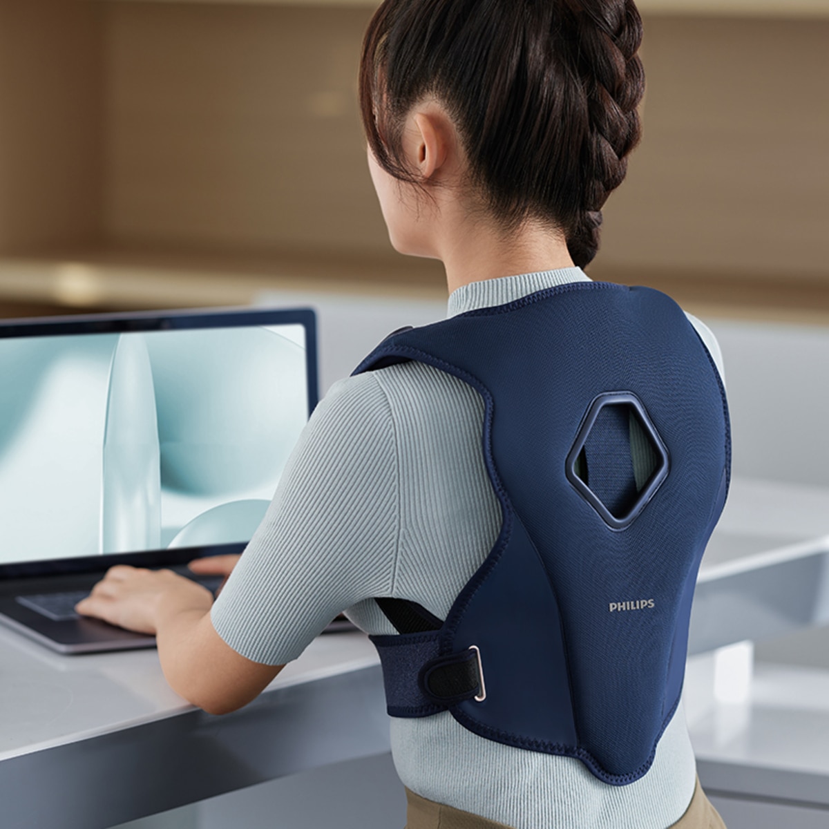 PHILIPS PPM4561DB/90 Back Brace Massager