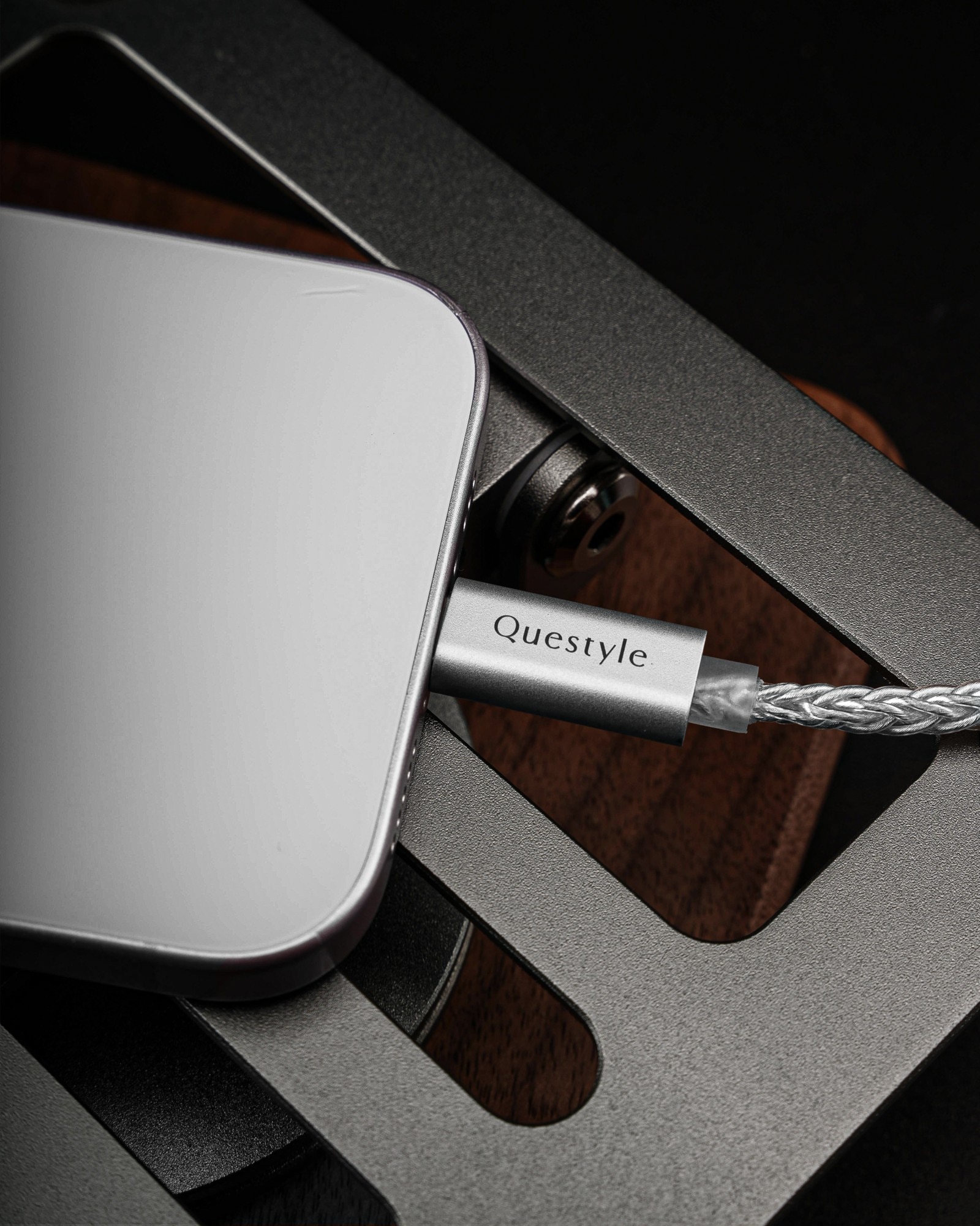 Questyle Qlink-C Power Amplifier