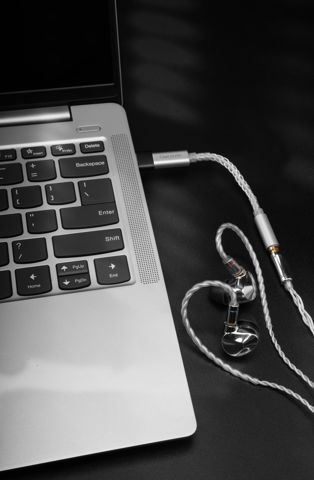 Questyle Qlink-C 功率放大器