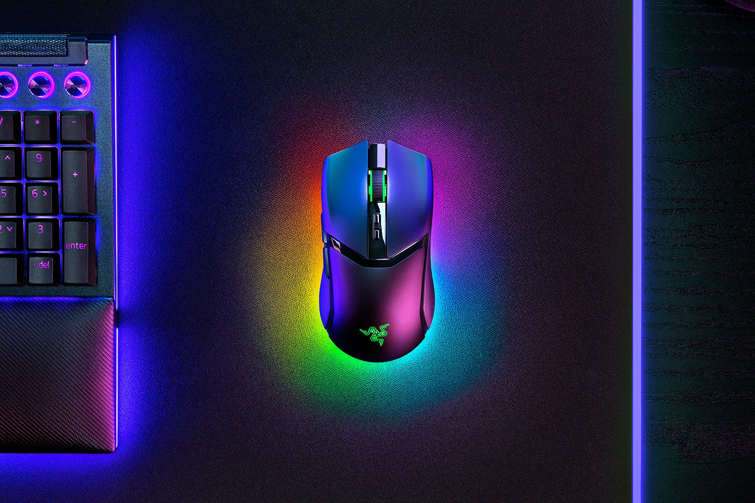 Razer Cobra Pro - Razer Chroma RGB Wireless Gaming Mouse