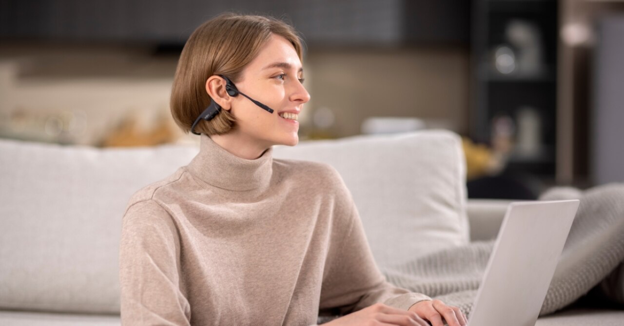 Shokz OpenComm2 C120 Headphone