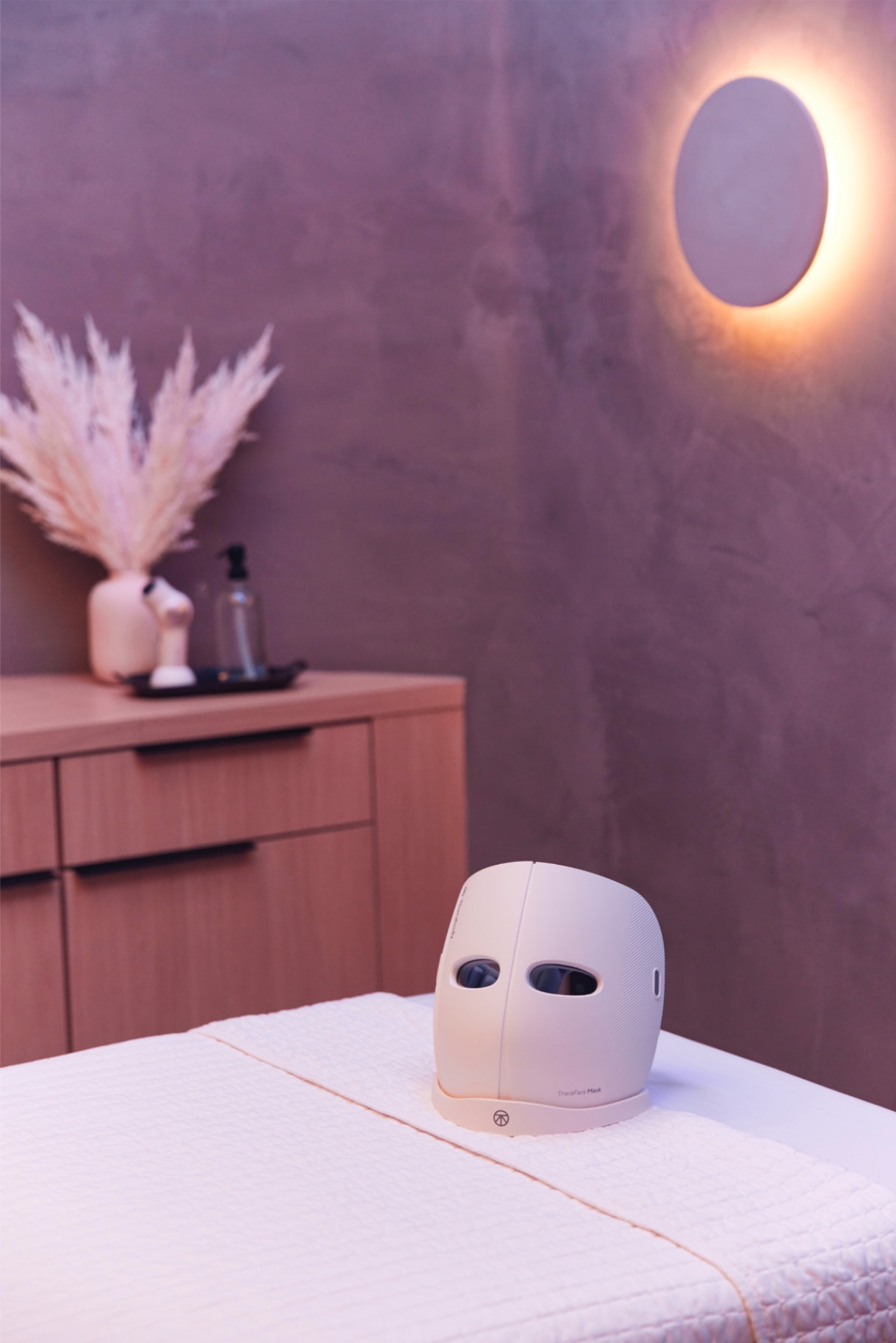 Therabody TheraFace Mask 嫩膚美容面罩