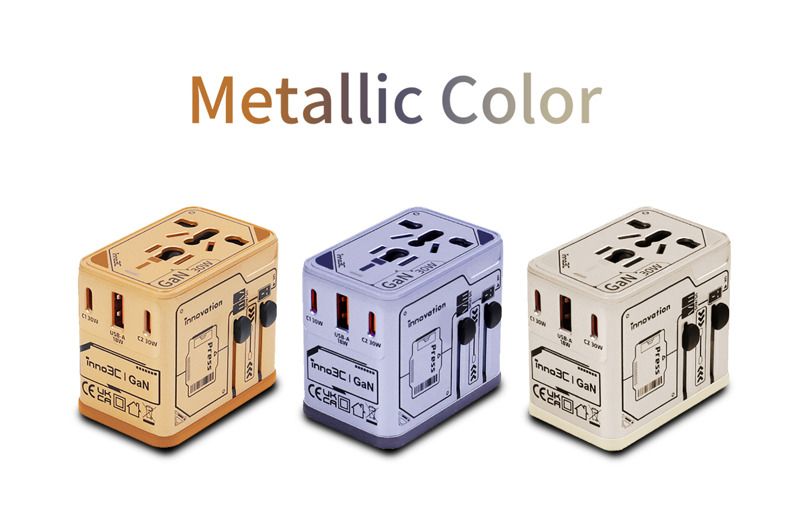 inno3C i-30WC 30W GaN 3-Ports AC Socket Universal Travel Adaptor